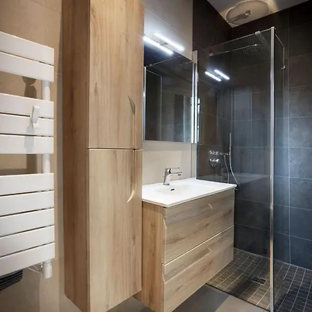 Saint Enogat Appartement Aix-les-Bains