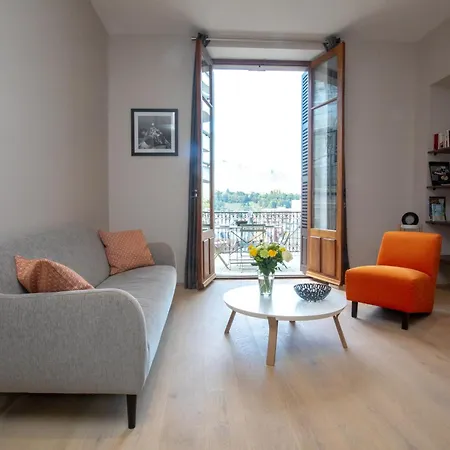 Saint Enogat Apartment *