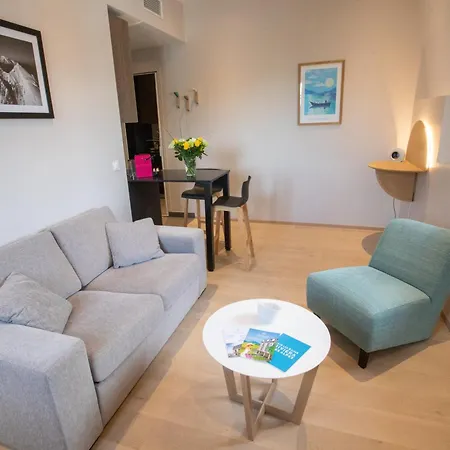 Saint Enogat Apartment