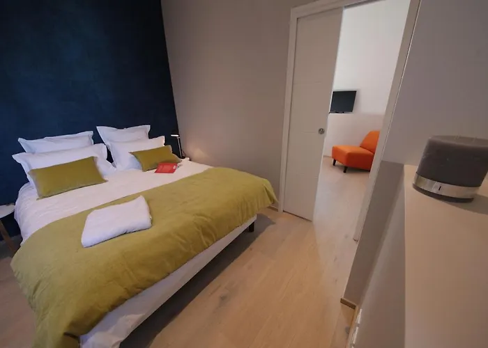 Saint Enogat Apartman
