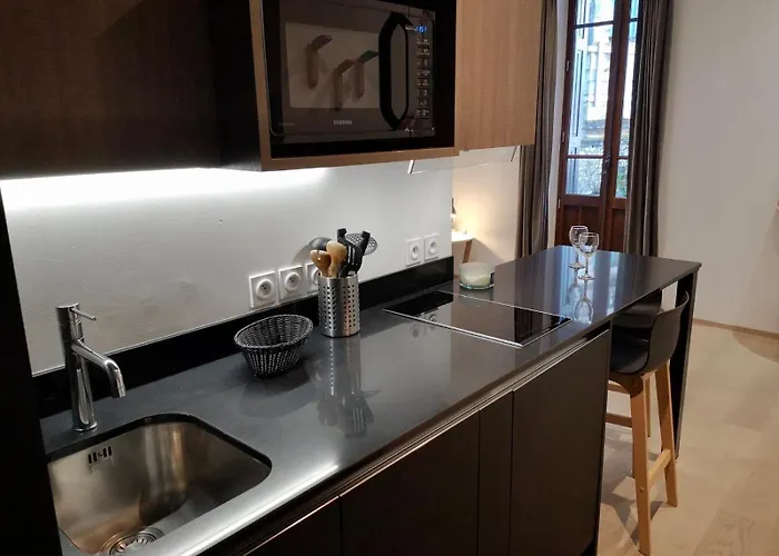 Saint Enogat Apartman