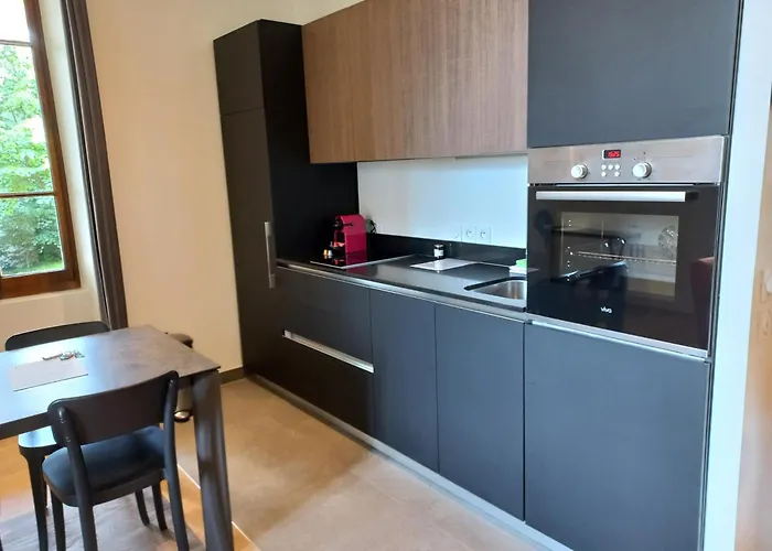 Saint Enogat Apartman